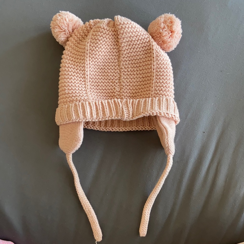 Knitted Pom Pom Beanie